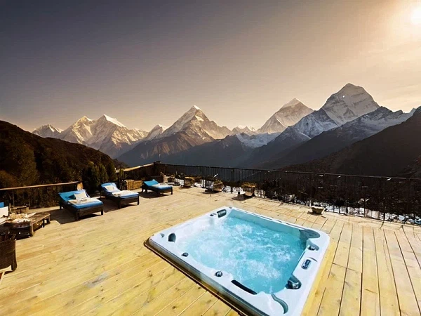 Hot Tub for Therapy Centers Hot Tub for Therapy Centers